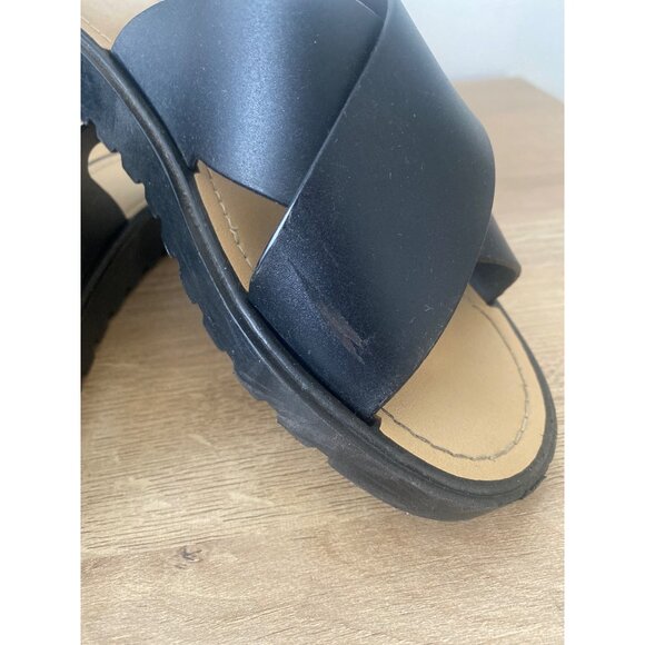 New! Women's Black Crisscross Strap Sandals With Adjustable Ankle Buckle Size M - Picture 5 of 7